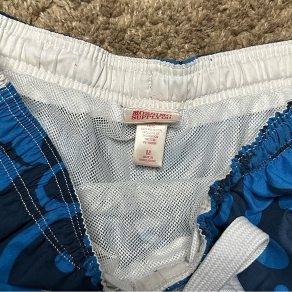 Mossimo men’s swimming shorts size Medium Blue qw - Picture 3 of 3